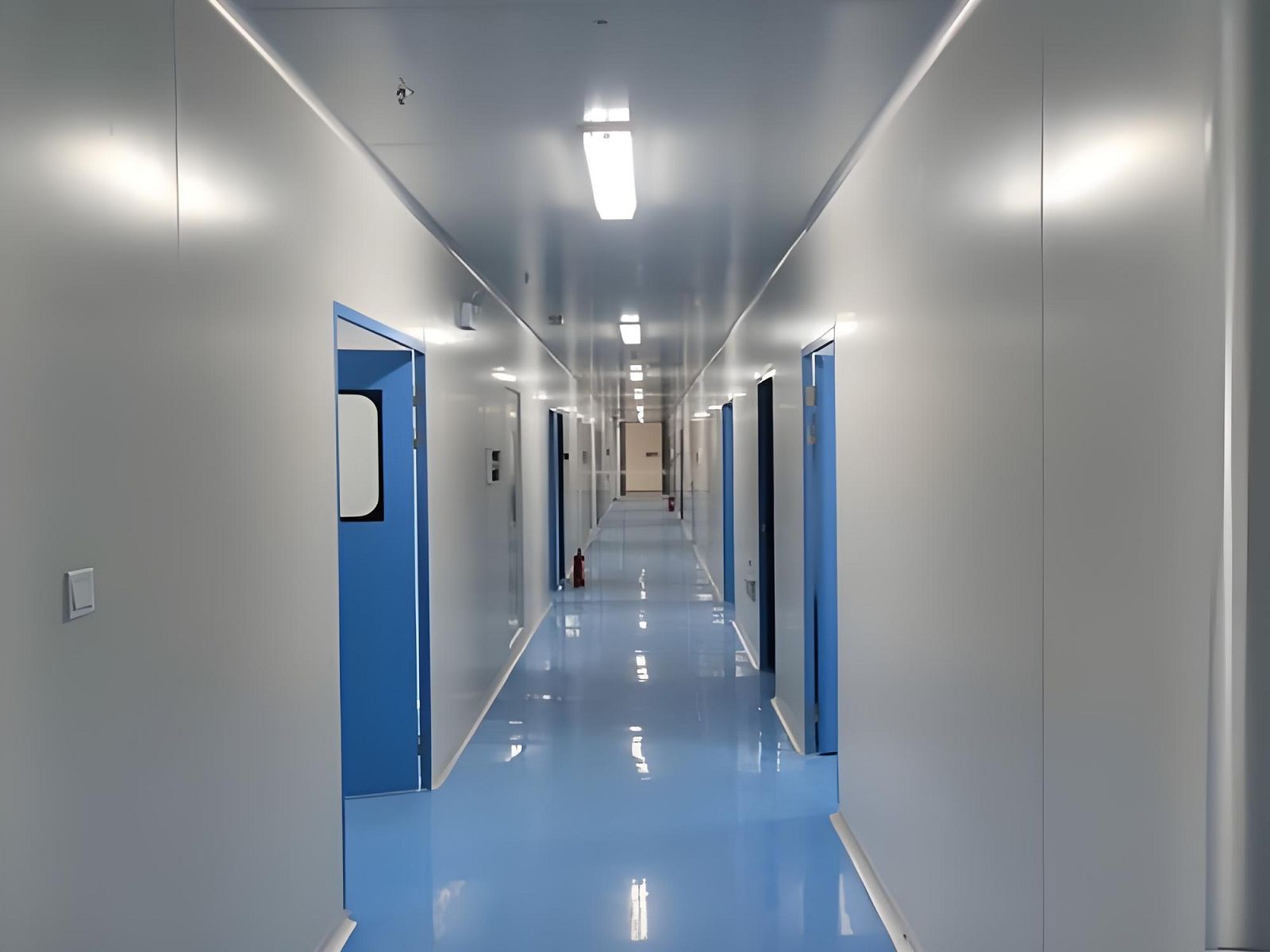 英乐斐洁净彩钢板贴 PVC 修复项目介绍